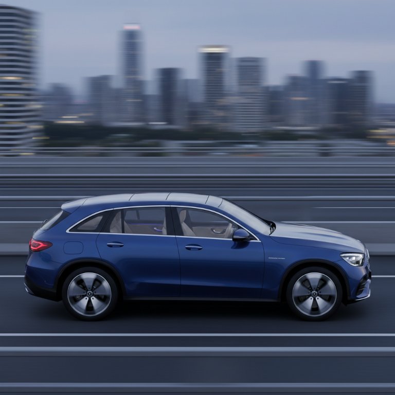 Mercedes-Benz's 2027 GLC400 4Matic Electric: A New Era of Luxury EV Dominance Emerges